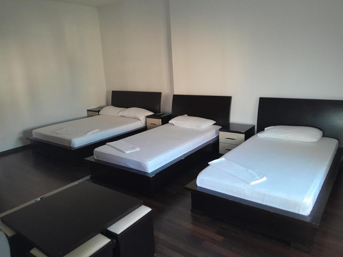 Hotel Yjet Pogradec Eksteriør bilde