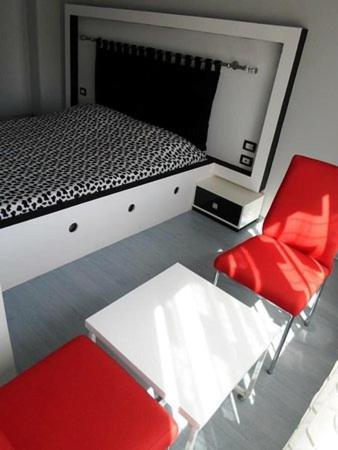 Hotel Yjet Pogradec Eksteriør bilde